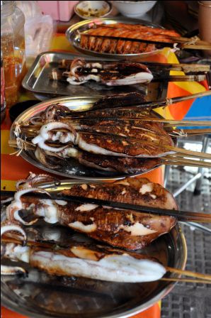Wieder wie gehabt: man sucht sich etwas aus und dann wird es gegrillt