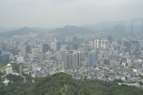 Aussicht von oben, es ist leider sehr diesig..