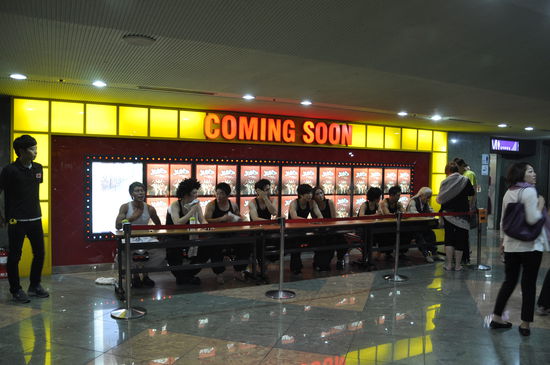 Nach der Vorstellung gabs noch eine Autogrammstunde..