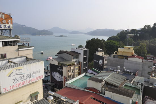 Aussicht vom 10. Stock unseres Hotels