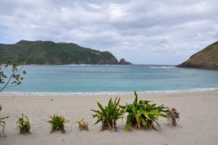 Das ist der schönste Strand von Kuta-der Mawen beach--nach einer halben Stunde Fahrt waren wir dort--hier sind die Sandkörner übrigens normal!