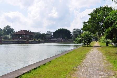 Der Water Palace