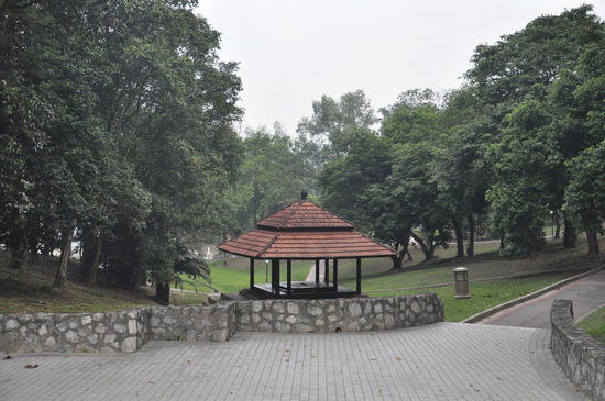 Eingang zum Botanischen Garten