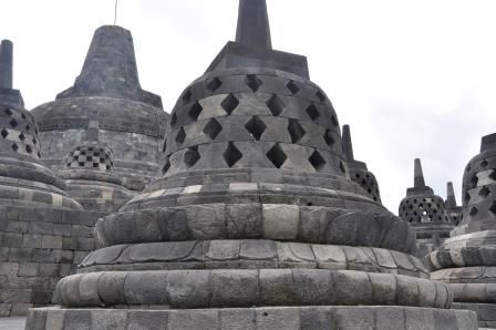 ...alles noch Borobodur..