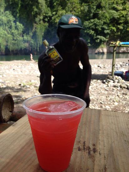 Hier gibts den Rum-Punsch