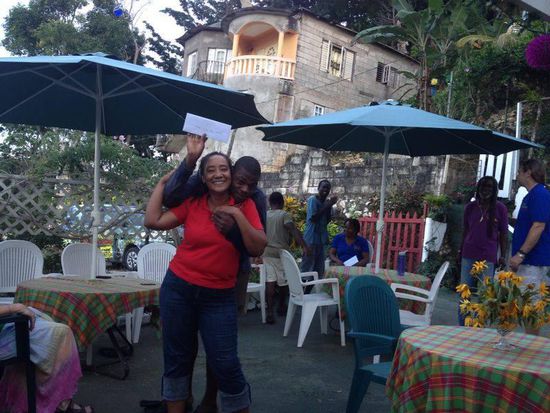 Mama und ihre Helfer