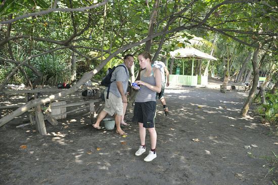 Angekommen, erstmals Füße abtrocknen und Schuhe an
