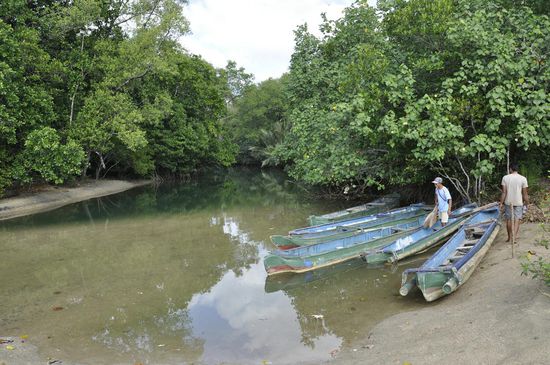 Hier warten die Kajaks auf uns