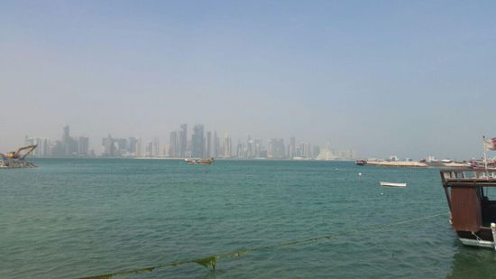 Die Hochhäuser sind heute von dem Sandwind kaum zu erkennen