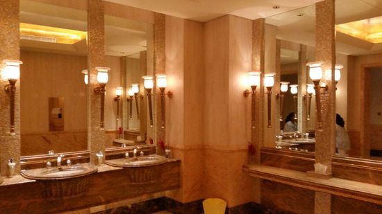 Die Toiletten im Hotel