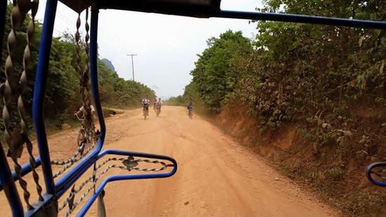 Die Strecke war furchtbar holprig und staubig....