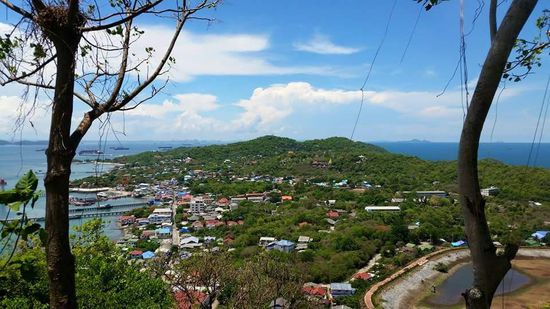 Der Weg nach oben ist wirklich schwer bei der Hitze. ..