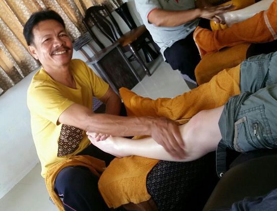 Zwischendurch gönnen wir uns 1 Stunde Fußmassage