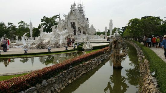 Unglaublich prachtvoll, aber auch skurril.