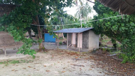 Das sind die Toilettenhäuschen..