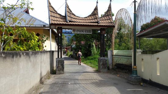 Wir besuchen den kleinen Ort