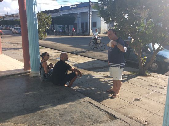 Speisen am Strassenrand