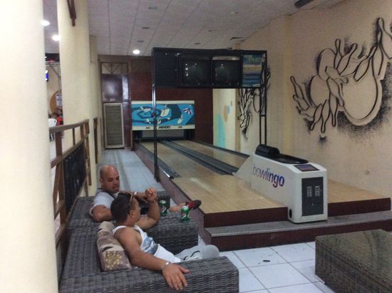 Eine Bowlingbahn...