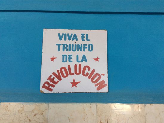 Bei diesem Foto hat mitr ein Polizist auf die Finger gehauen:  no Foto...!!