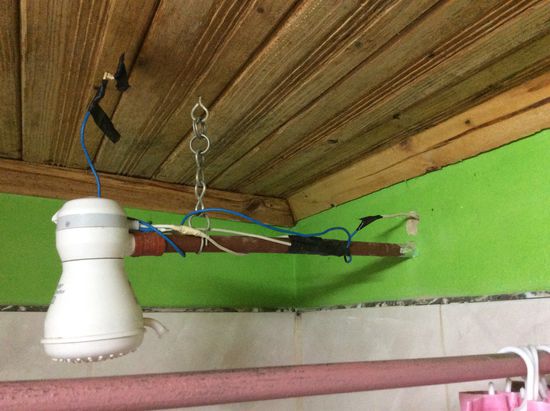 So sehen hier die Duschen aus...