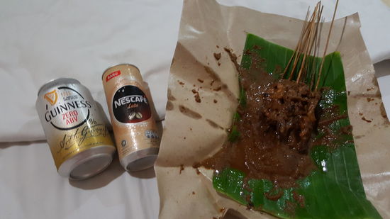 So sieht unser Abendessen aus.Natürlich gibt es auch hier wieder keinen Alkohol.