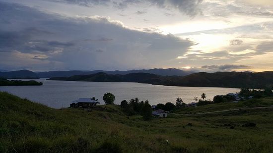 Schöner BLick auf den Sentani See...