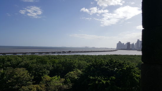 Zum Meer...mit Blick zu den unten aufgeführten Inseln...