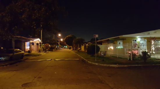 Das ganze Viertel San Antonio ist hübsch und gepflegt. Ausschließlich Bungalows...