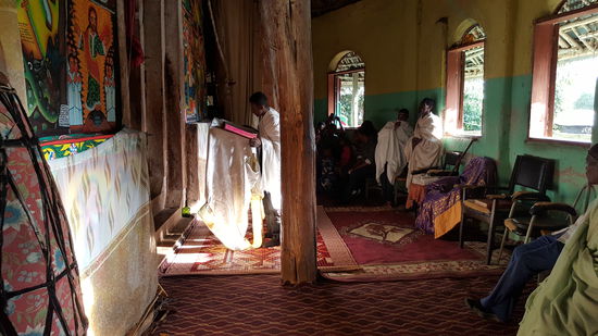 Dann geht es zu einen der vielen Kloster auf dem Tanasee. Sie seheh allerdings gaaaanz anders aus, als wir uns Klöster vorstellen.