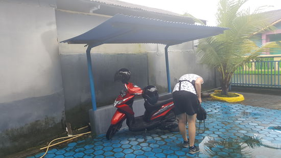 Dasselbe Modell wie das auf den Kei-Islands, sehr gut!