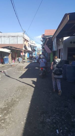 Furchtbarer Ort, denke ich