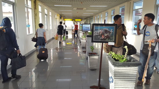 Angekommen auf Ambon: so schön kann eine Ankunfthalle sein..