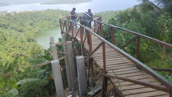 Diese Konstruktion sollte man sich lieber nicht so genau anschauen...