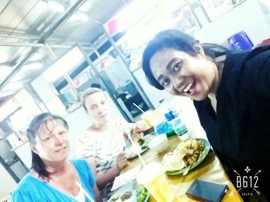 Dinner im Nightmarket...