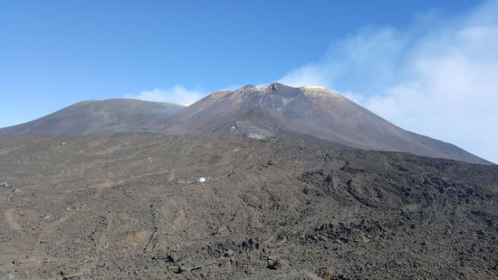 Erst vor kurzem, im Februar 2017 ist der Ätna ausgebrochen