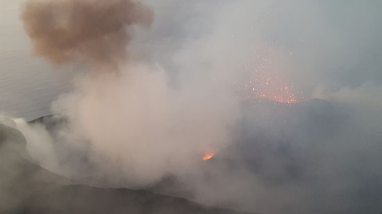 Die Detonationen kommen aus 3 Kratern..