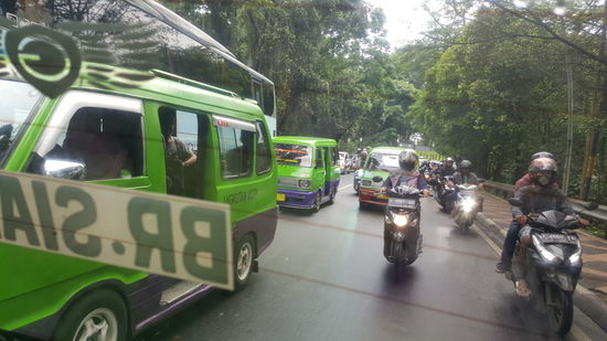 Es regnet immer mal wieder