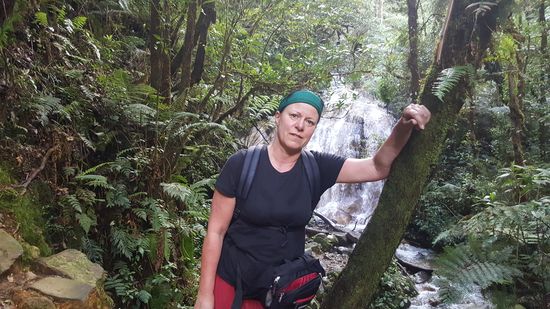 Der Wasserfall und ich bin schon sehr kaputt