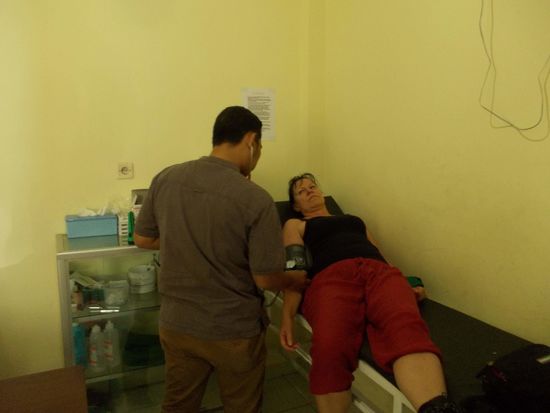 Beim Blutdruck messen...