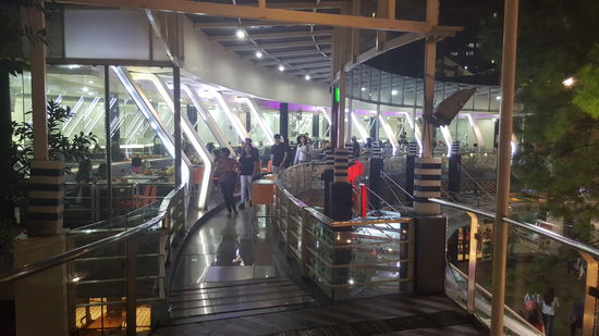 Und ein schickes Restaurant...