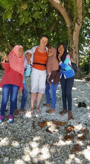 Dann quieken sie vor Freude, springen auf und kloppen sich fast um mit mit aufs Bild zu kommen...