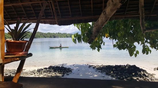 Ich setze mich auf die Matratze und genieße die schöne Sicht...