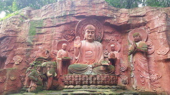 ...von diesen Kunstwerken,