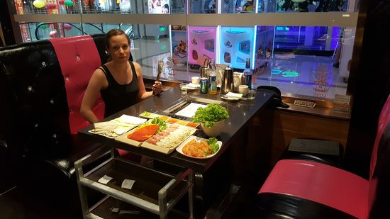 Etwas anders das Ganze als wir es von Korea kennen, aber trotzdem superlecker