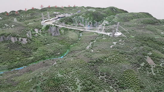 Das ist das ein Modell der längsten Glasbrücke der Welt