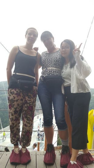 Einige chinesische Mädels wollen Fotos mit uns machen