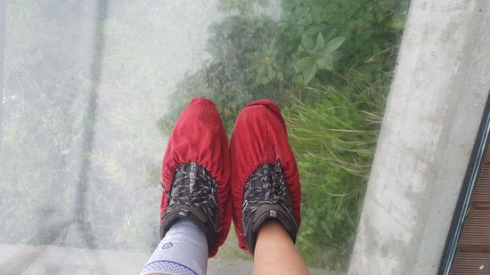 Auch hier bekommen wir Überzieher als Kratzschutz