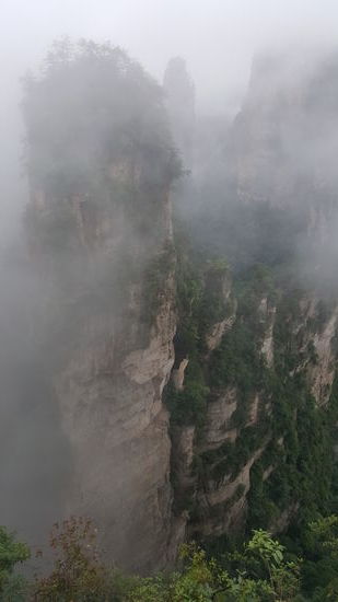 Hier die Avatar-Felsen, bei denen der Film gedreht wurde...
