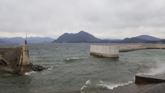 Es fängt wieder an zu nieseln und es stürmt auch etwas...