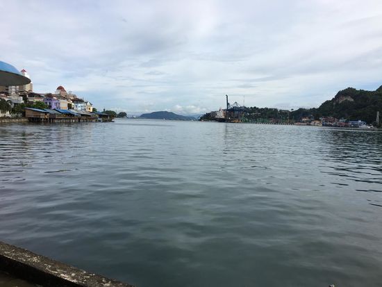 Wir genießen noch etwas die Aussicht und beschließen um 16 Uhr zurückzufahren.